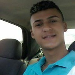 Apresentador Renato Dourado